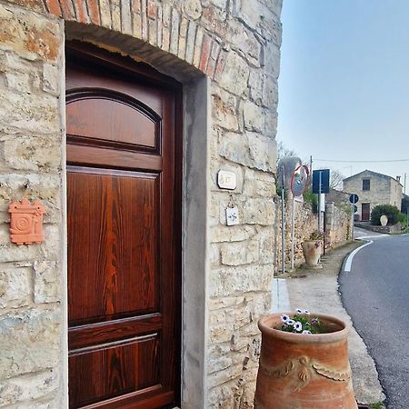 Domus De Jara - Casa Montis Apartman Baradili Kültér fotó