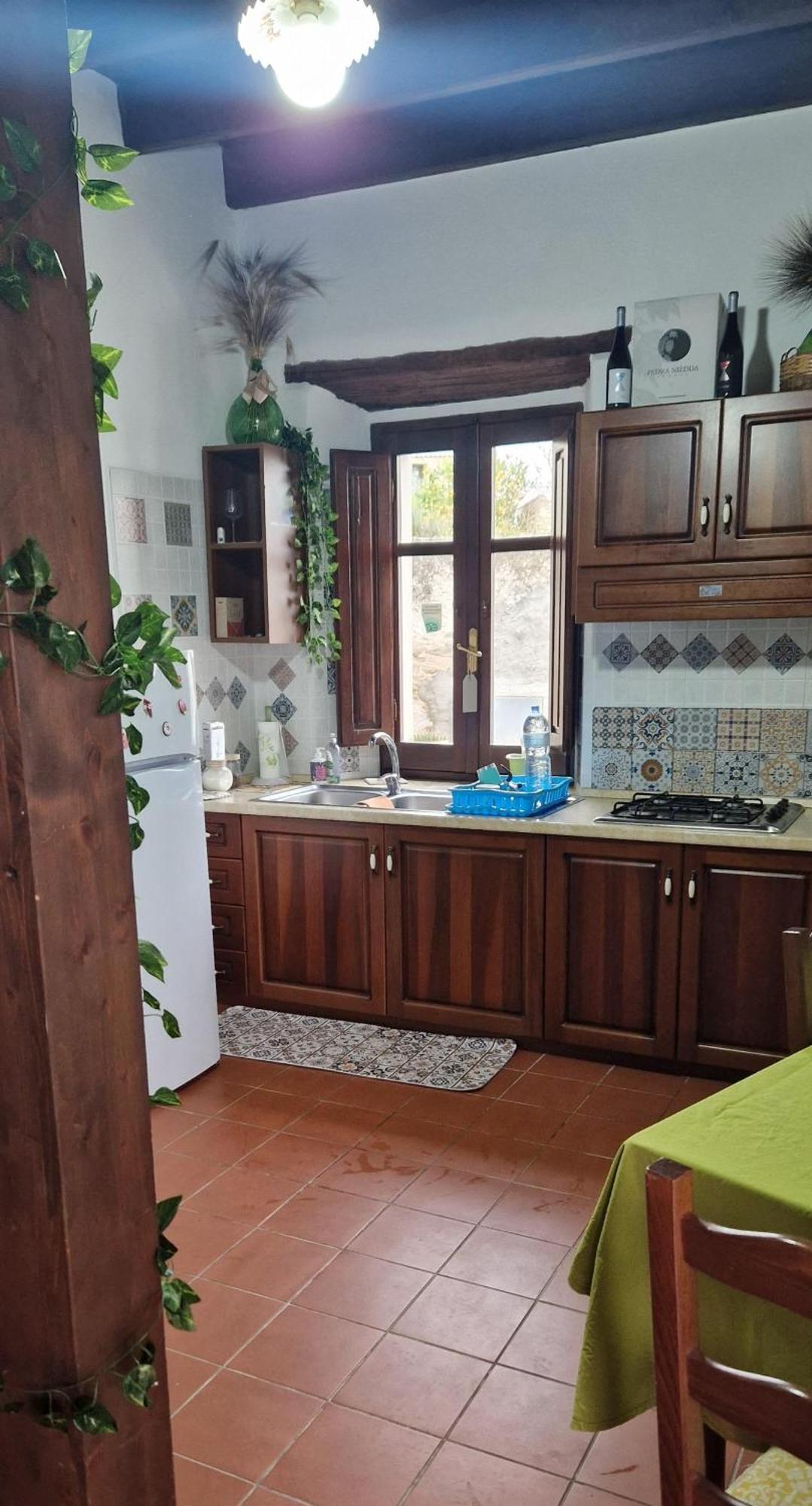 Domus De Jara - Casa Montis Apartman Baradili Kültér fotó